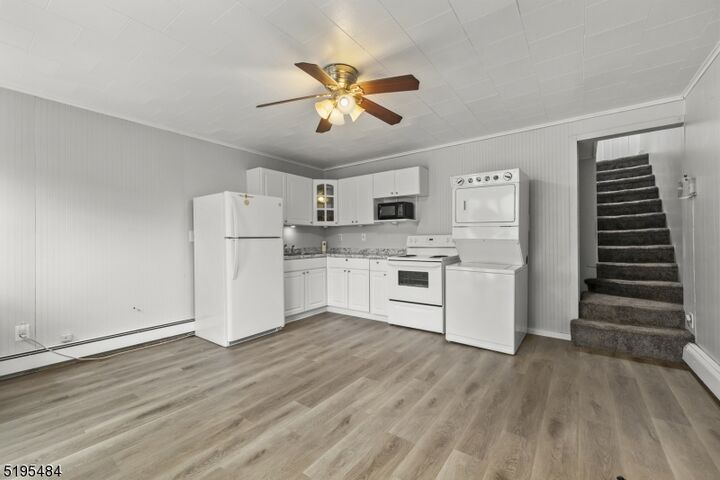 Property Photo: 5 N Main St NJ 07885