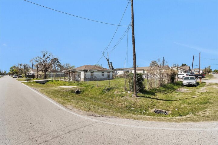 Property Photo:  14149 Renault Street  TX 77015 