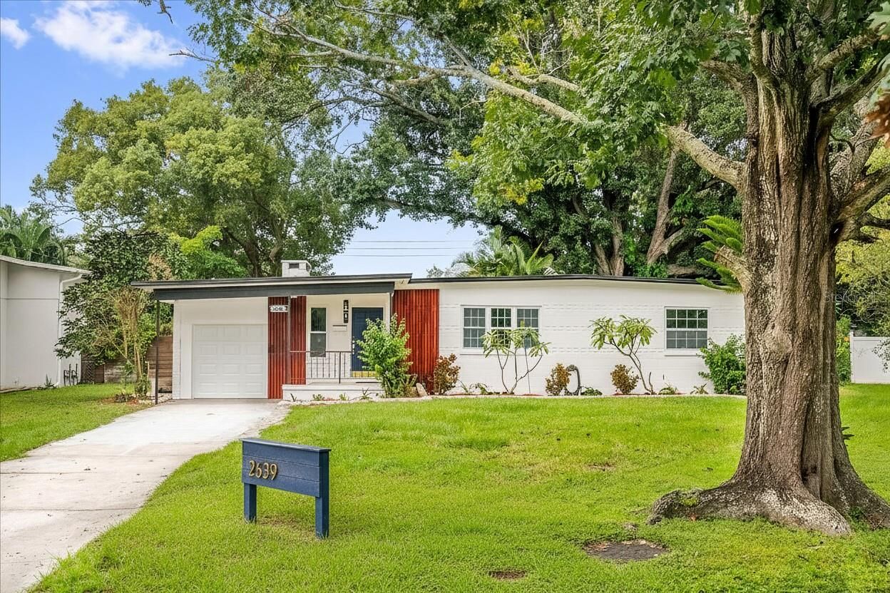 Property Photo:  2639 Betty Street  FL 32803 