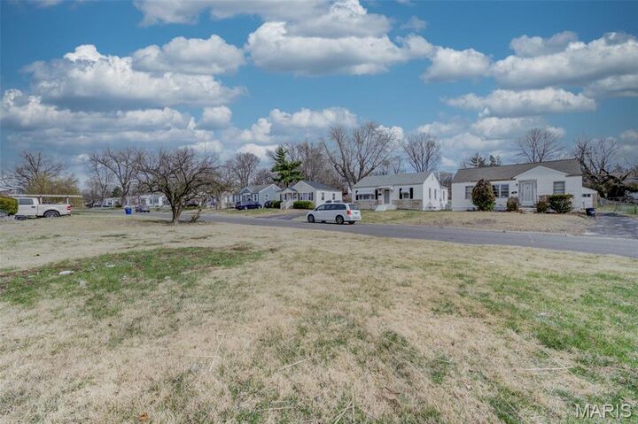 Property Photo: 11001 Saint Raphael Lane MO 63074