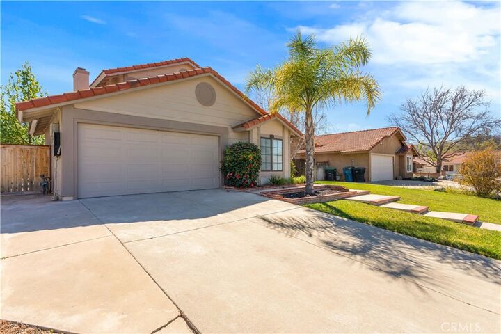 Property Photo:  22711 Queensbury Ct  CA 92595 