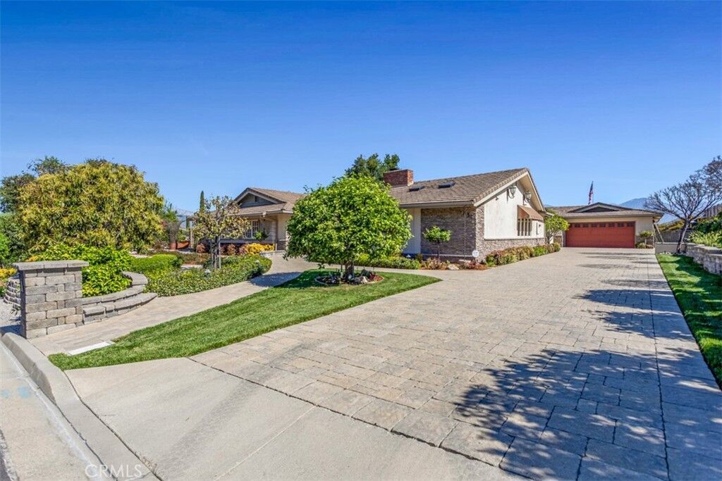 Property Photo:  1833 Rancho Tujunga  CA 91724 