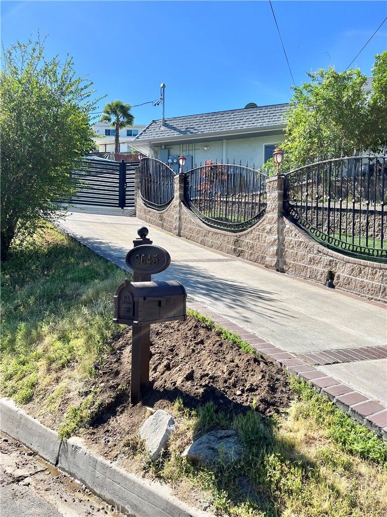 Property Photo: 9645 Dale Avenue CA 91040