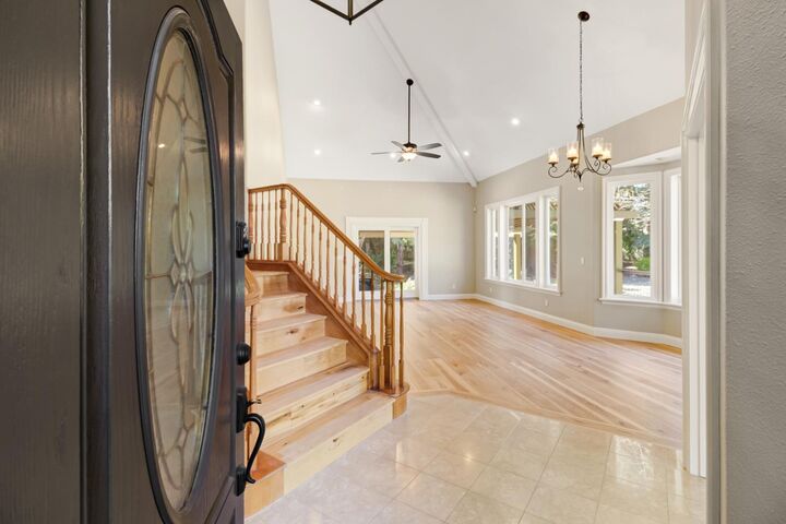 Property Photo:  2812 Alder Point Drive  CA 95661 