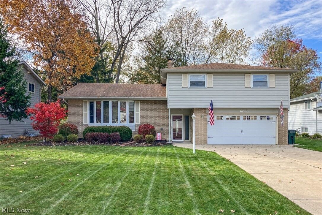 Property Photo:  6230 Somerset Drive  OH 44070 