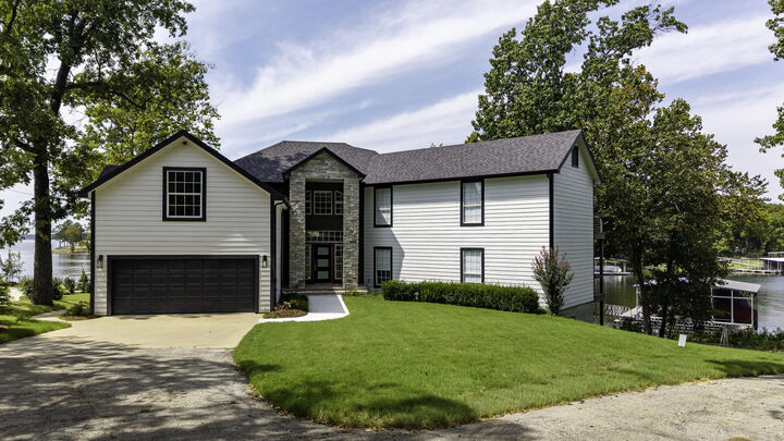 Property Photo: 30313 S 561 Road OK 74331