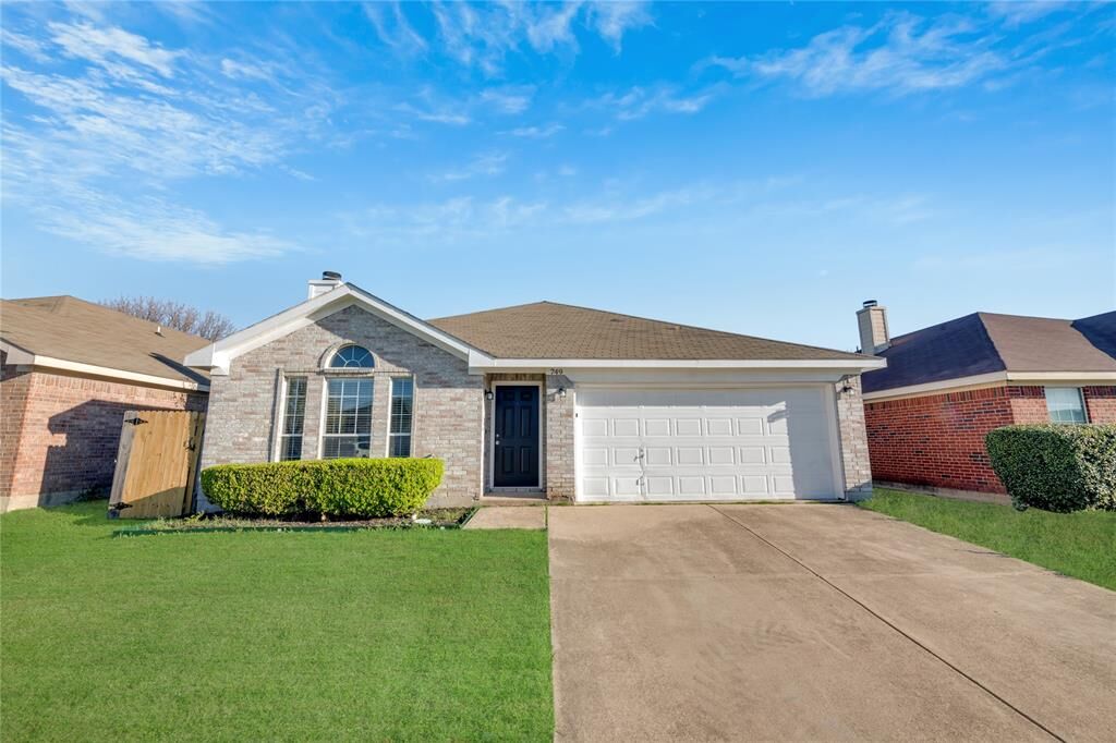 Property Photo:  749 Nelson Place  TX 76028 