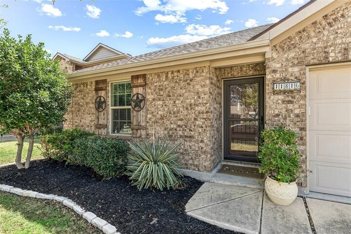 Property Photo:  11816 Cape Cod Springs Drive  TX 75036 