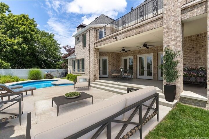 Property Photo:  1 W Colonial Drive  AR 72758 