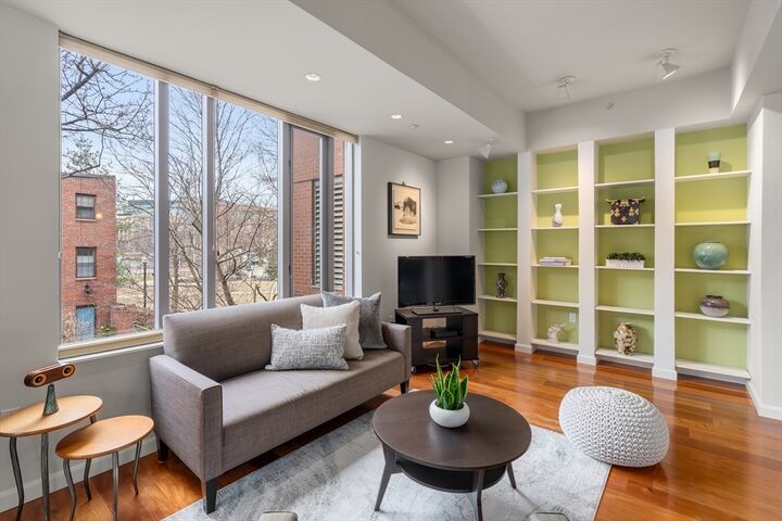 Property Photo:  23 Bradford St 201  MA 02118 