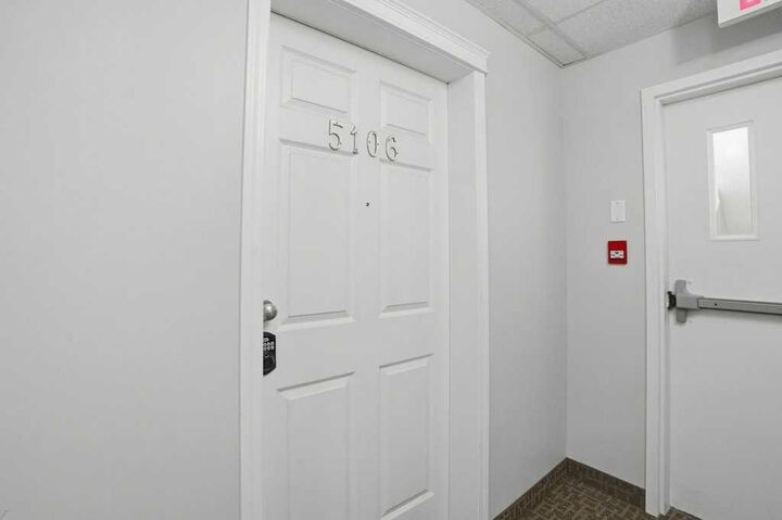 Property Photo:  70 Panamount Drive NW 5106  AB T3K 5Z1 