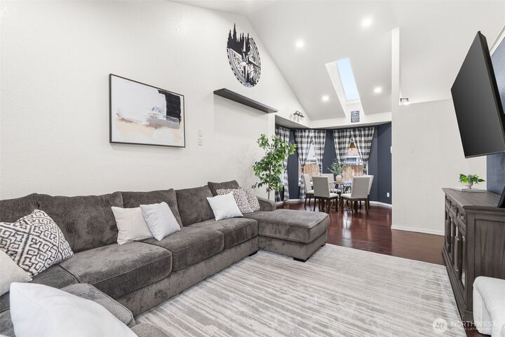 Property Photo:  6036  55th Ct SE  WA 98513 