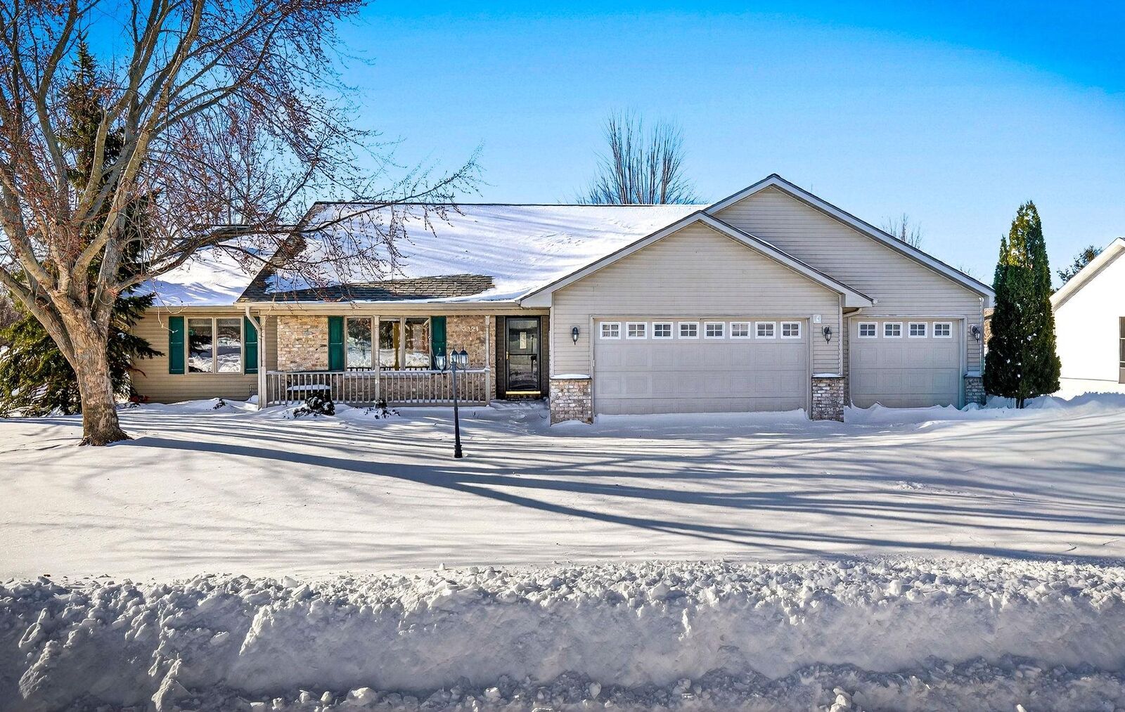 Property Photo:  3321 E Canvasback Lane  WI 54913 