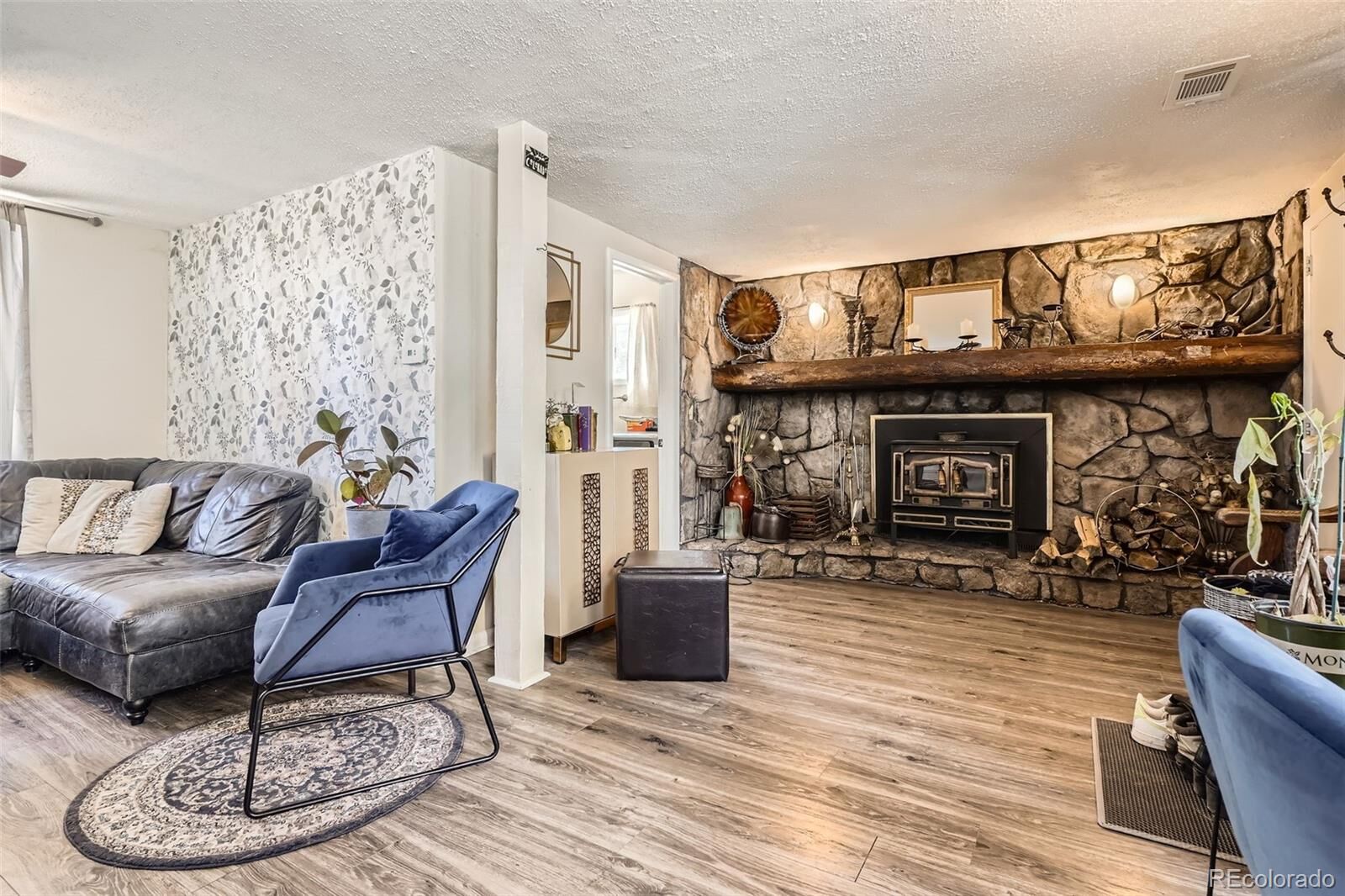 Property Photo:  33 L Road  CO 80403 