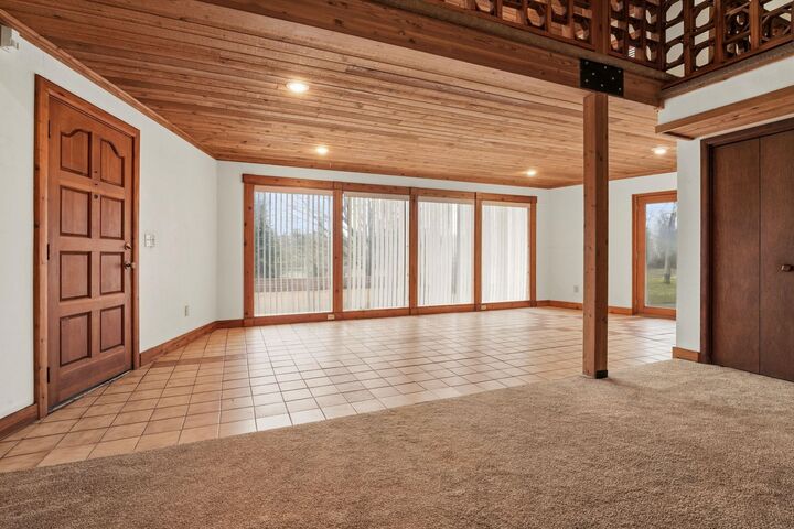 Property Photo:  15709 S Cheney Spokane Rd  WA 99004 