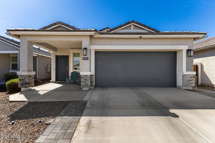 Property Photo:  1977 W Shelly Avenue  AZ 85120 