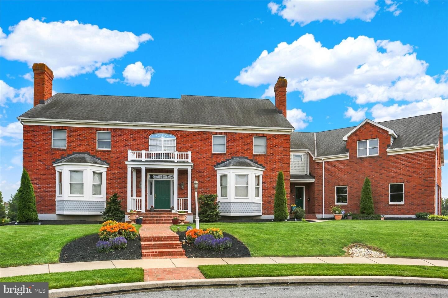 Property Photo: 324 W Orchard Drive PA 17078