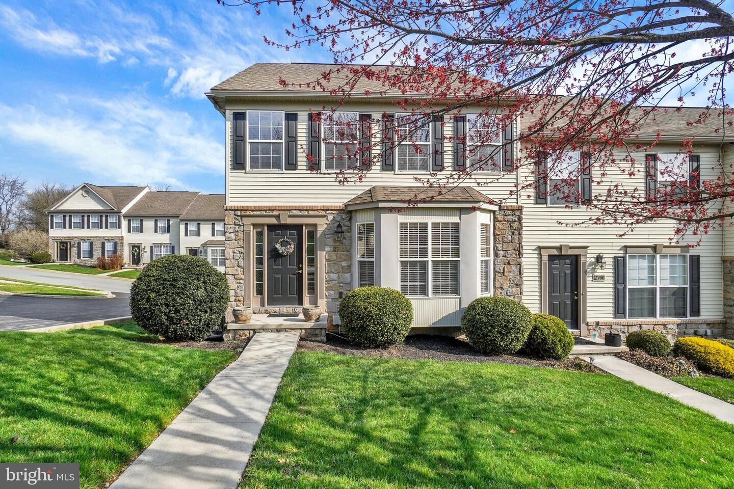 Property Photo: 2764 Seabiscuit St PA 17402