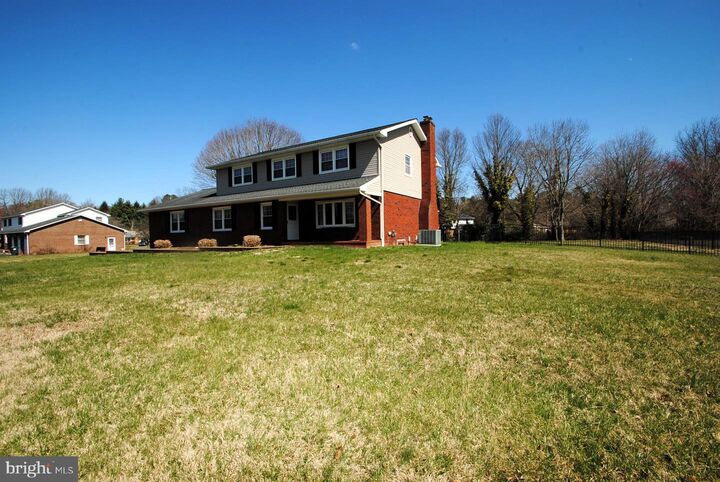 Property Photo: 503 Coach Drive DE 19701