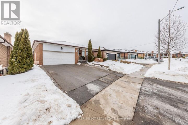 Property Photo:  72 Mayall Avenue  ON M3L 1E8 