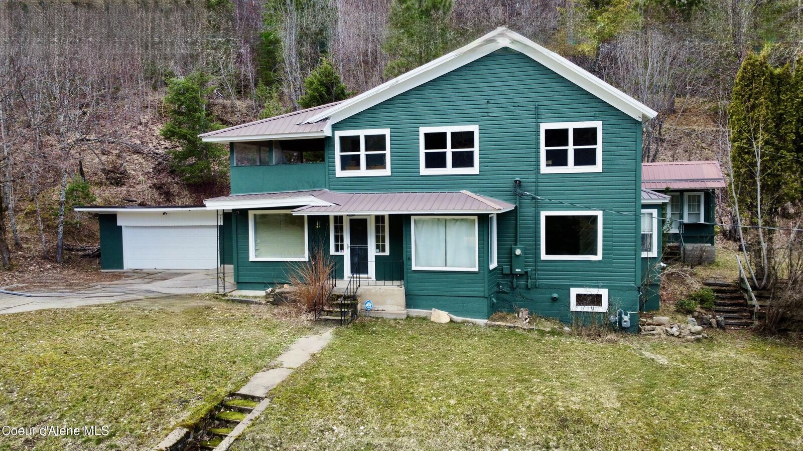 Property Photo: 910 Main St ID 83837