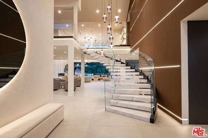 Property Photo:  19378 Lemmer Dr  CA 91356 