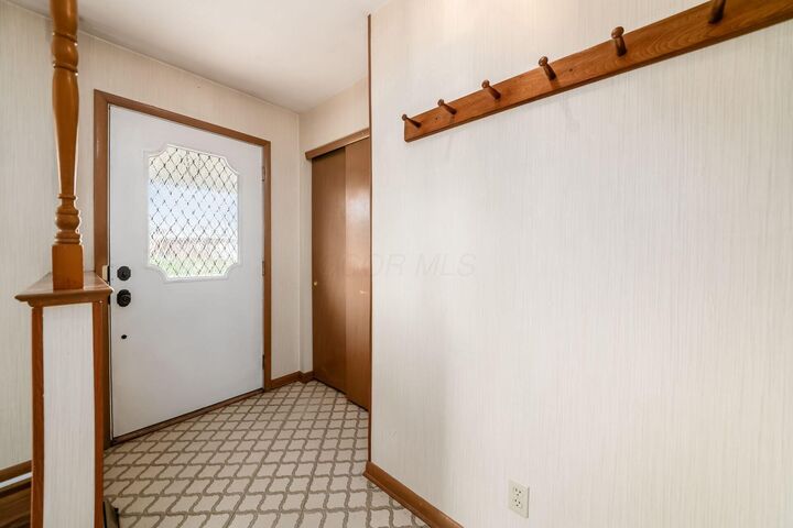 Property Photo:  1242 Bradshire Drive  OH 43220 