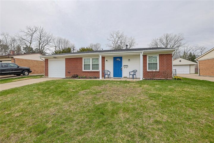 Property Photo:  4307 Meadowcroft Road  OH 45429 