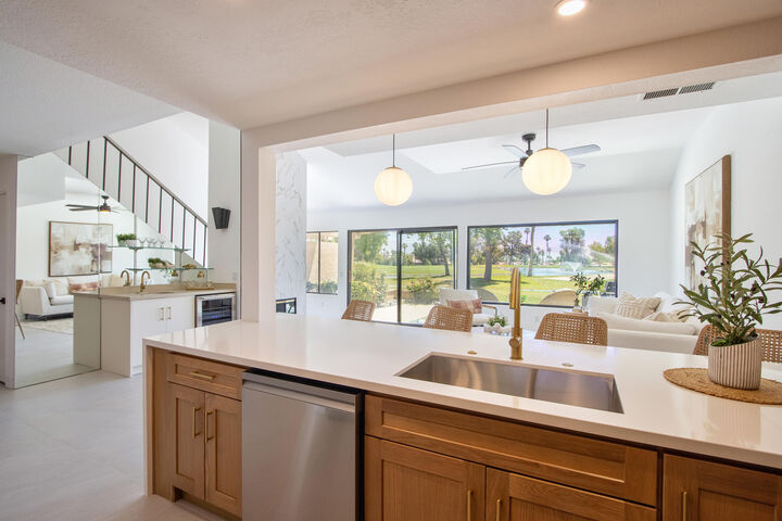 Property Photo:  41690 Woodhaven Drive W  CA 92211 