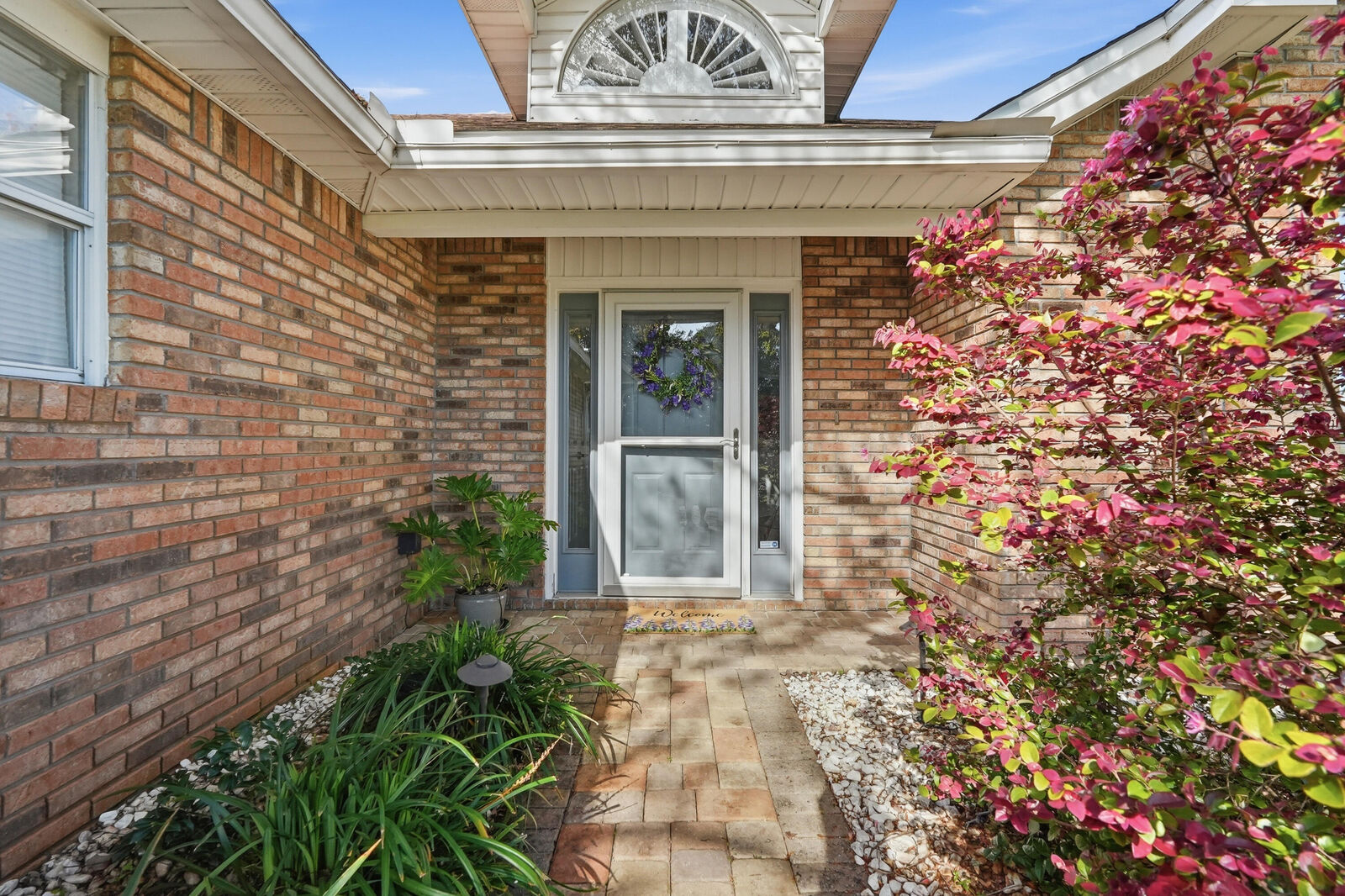 Property Photo:  946 Shalimar Pointe Drive  FL 32579 