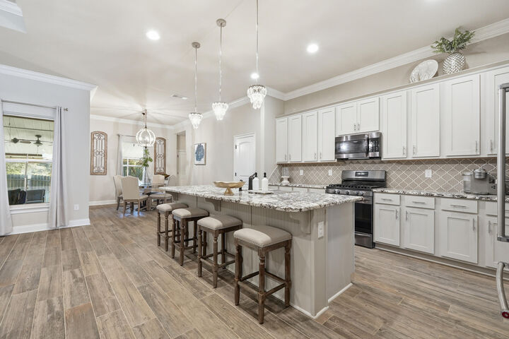 Property Photo:  1559 Sawyers Ridge Cove  FL 32533 