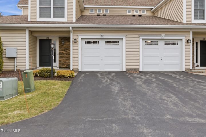 Property Photo: 309 Lois Lane NY 12304