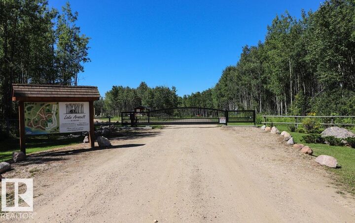 5519 Twp Rd 550 131 — photo 1