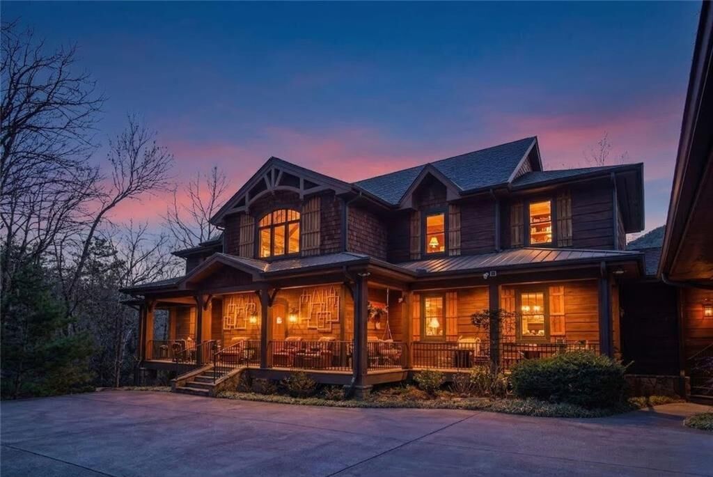 Property Photo: 124 Wilderness Way GA 30536