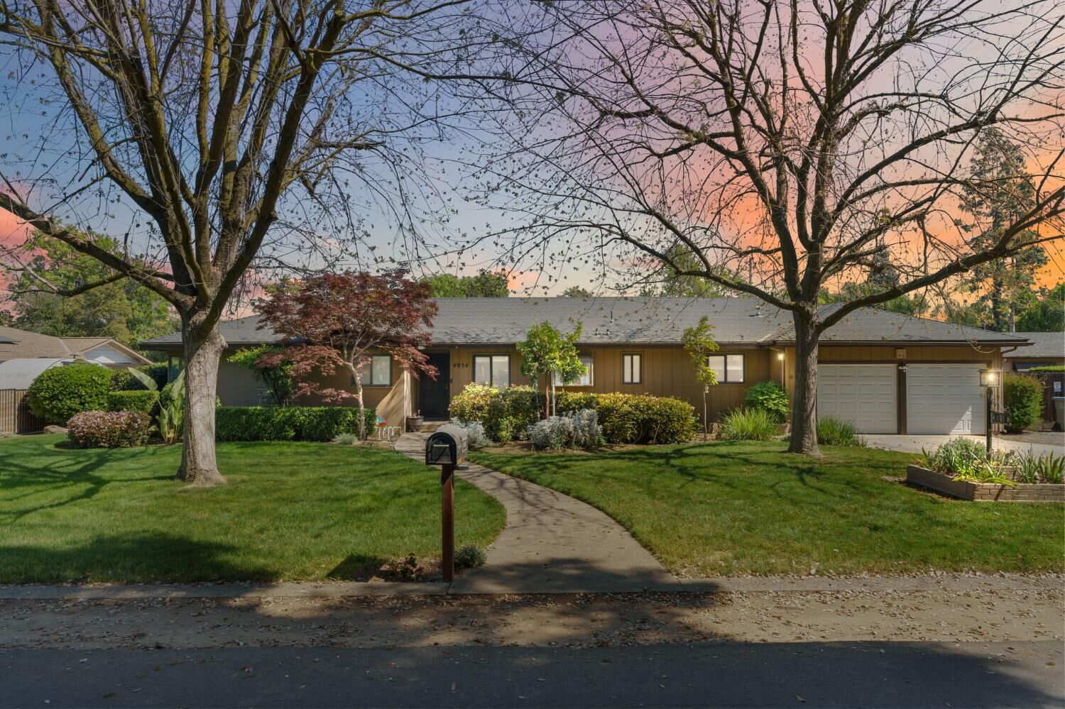 Property Photo:  4934 N Del Mar Avenue  CA 93704 