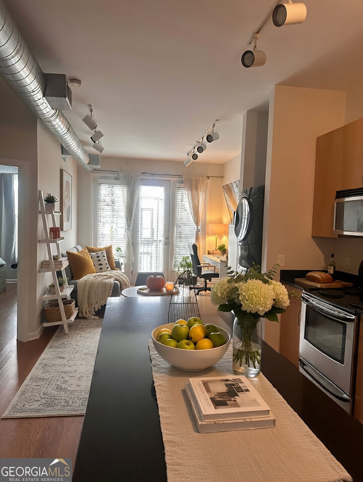 Property Photo:  5300 Peachtree Road 3310  GA 30341 