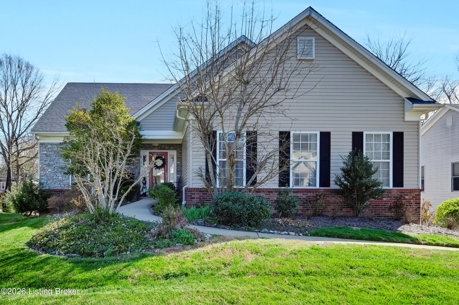 Property Photo: 107 Ambling Way KY 40243