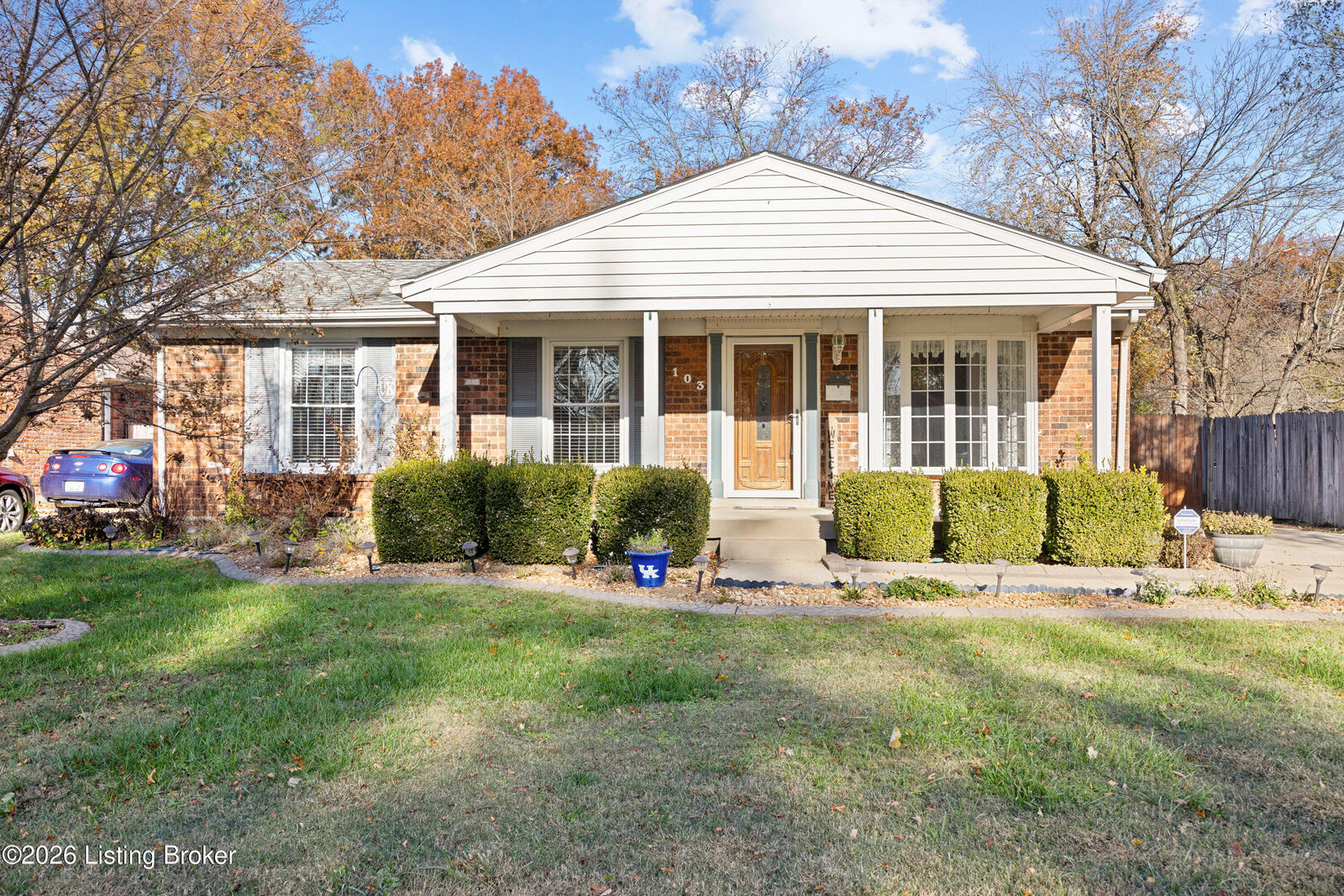 Property Photo:  103 Scottsdale Blvd  KY 40214 