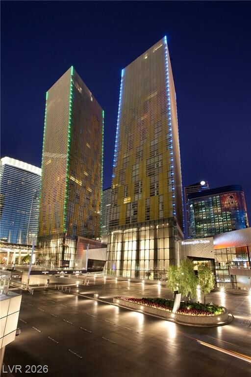 Property Photo:  3722 South Las Vegas Boulevard 802  NV 89158 