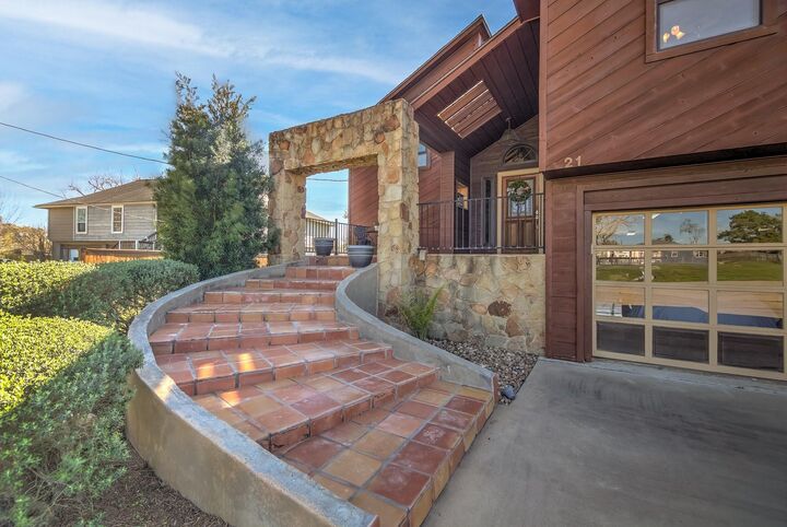 Property Photo:  3137 County Road 415B  TX 77422 