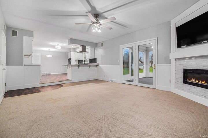 Property Photo: 3694 N Greenwood Drive IN 46582