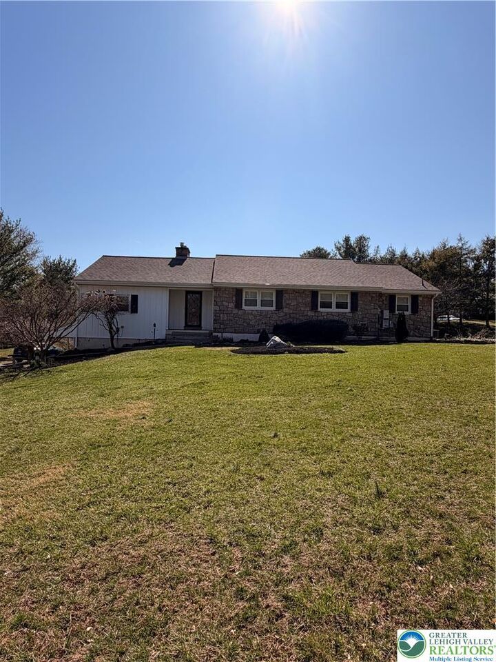 Property Photo:  3686 Hickory Hill Road  PA 18015 