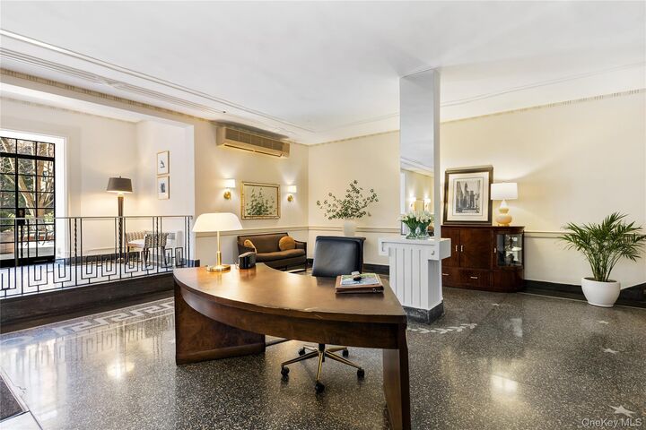 Property Photo: 35 Parkview Avenue 1D NY 10708