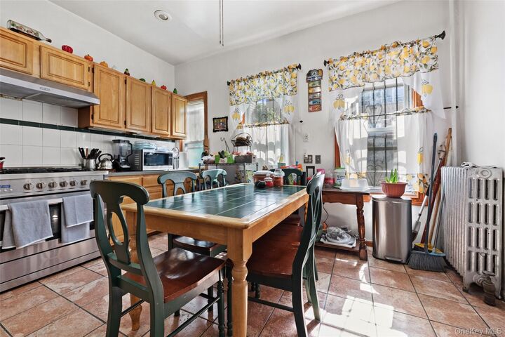 Property Photo: 3158 Decatur Avenue NY 10467