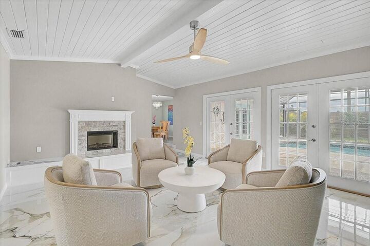 Property Photo: 3761 Countryside Road FL 34233