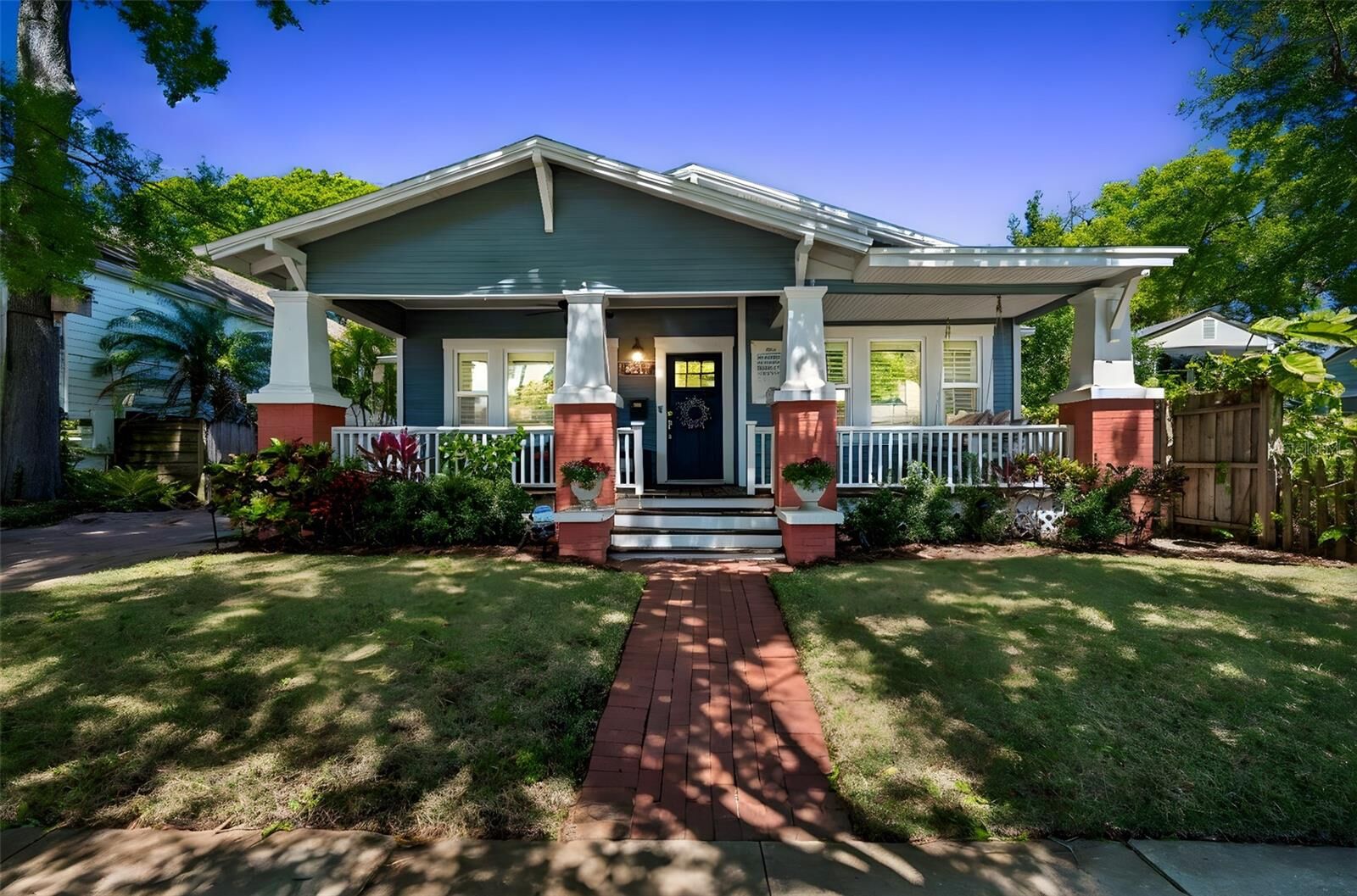 Property Photo: 3617 W Santiago Street FL 33629