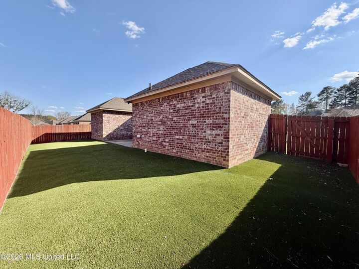 Property Photo:  736 Hartwood Cove  MS 39042 