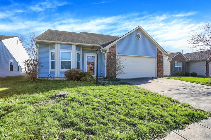 Property Photo: 1471 Kincannon Lane IN 46217