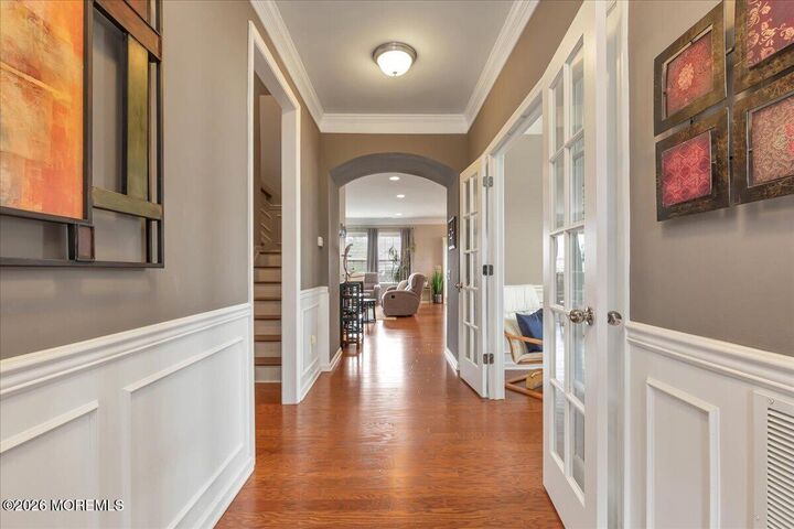 Property Photo:  33 W Chaucer Lane  NJ 07727 