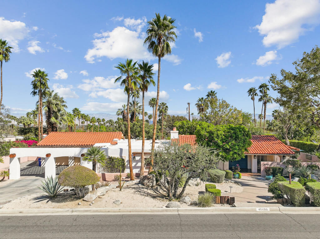 Property Photo: 46490 Desert Lily Drive CA 92260